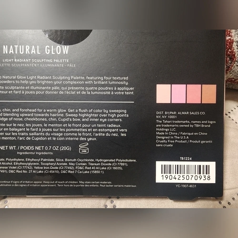 Tahari Lgt Nat Glow Sculpt Palette